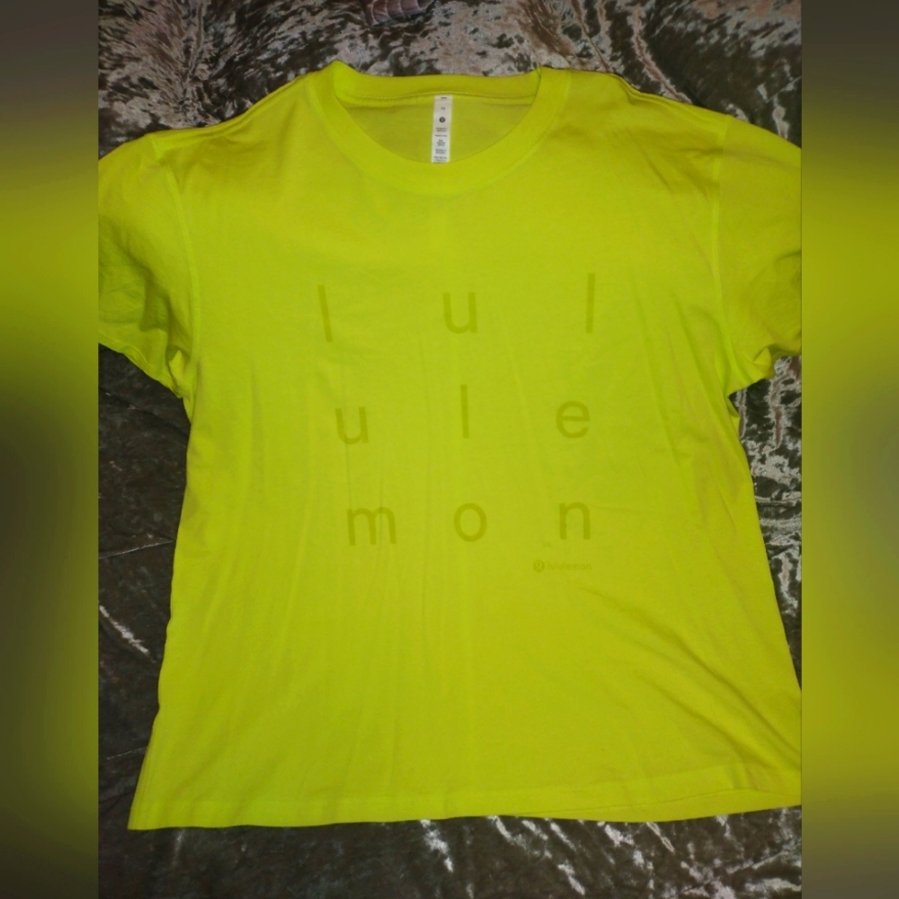 Lululemon All Yours Motif top